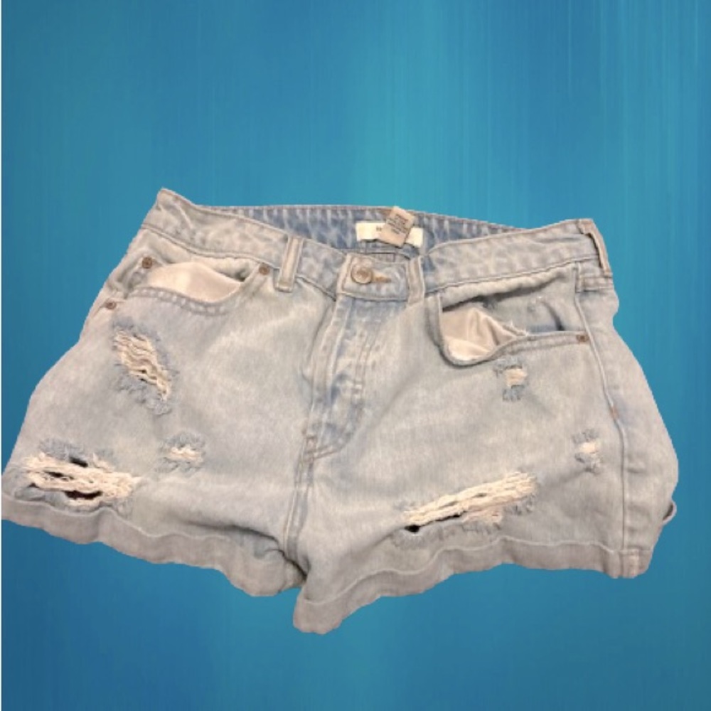 Forever 21 jean short size 28  only $8
